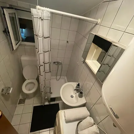Ante Apartment
